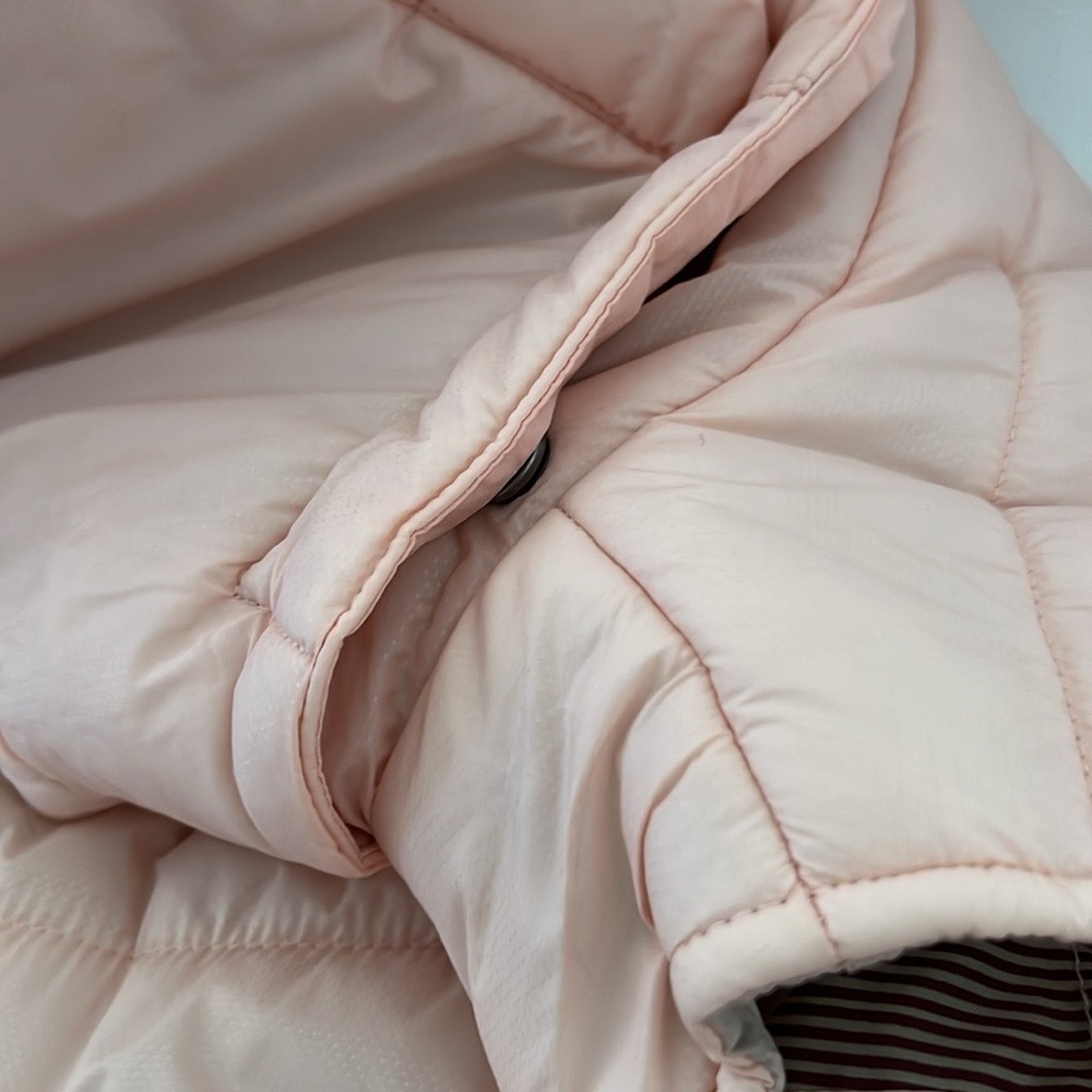 Burton~Puffy Vest / Pink With Faux Fur removable Hood - Picture 10 of 15
